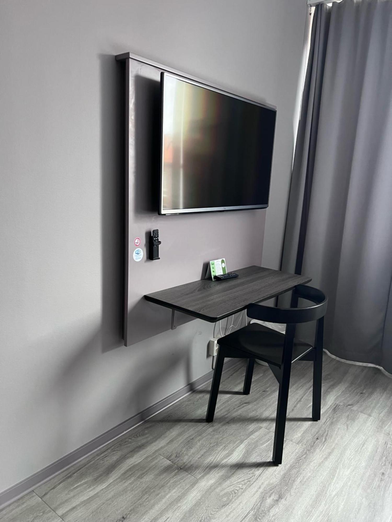 Hotel By First Orebro